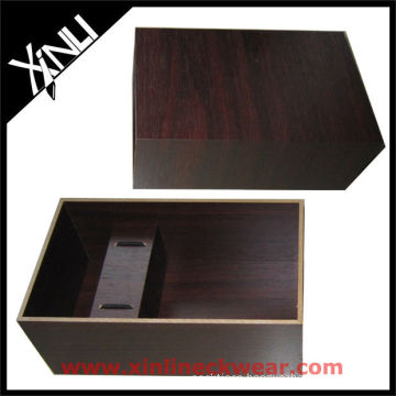 Brown Wooden Necktie Box